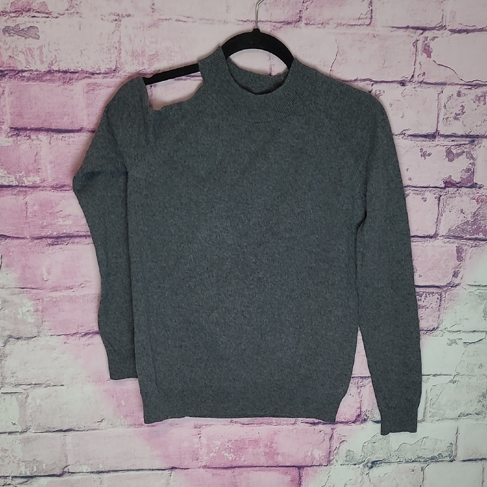 IRIS & INK GRAY ASYMMETRIC OPEN SHOULDER WOOL CASHMERE BLEND SWEATER XS